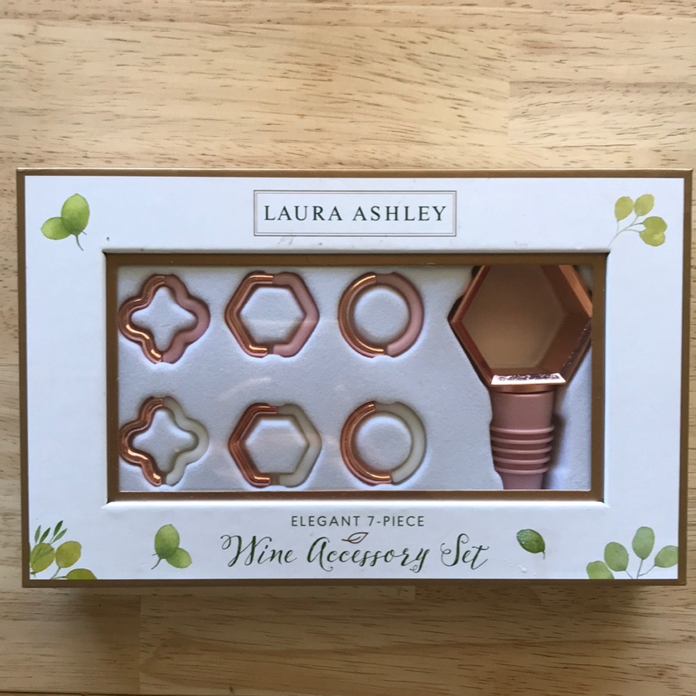 Laura Ashley 7 piece Wine Accessories Set